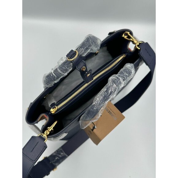 Burberry Medium Banner House Check Derby Leather Tote Shoulder Bag Regen… - Picture 5 of 15